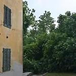Semivillage La Lima