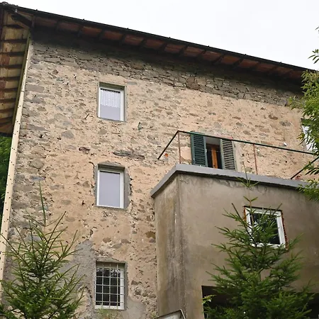 Semivillage Konukevi La Lima